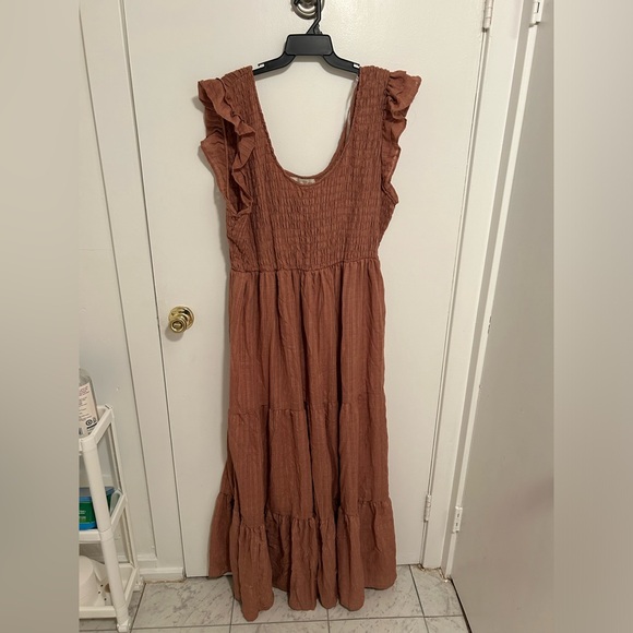Penelope Rose maxi dress in a dusty Rose size 3X - Picture 1 of 7